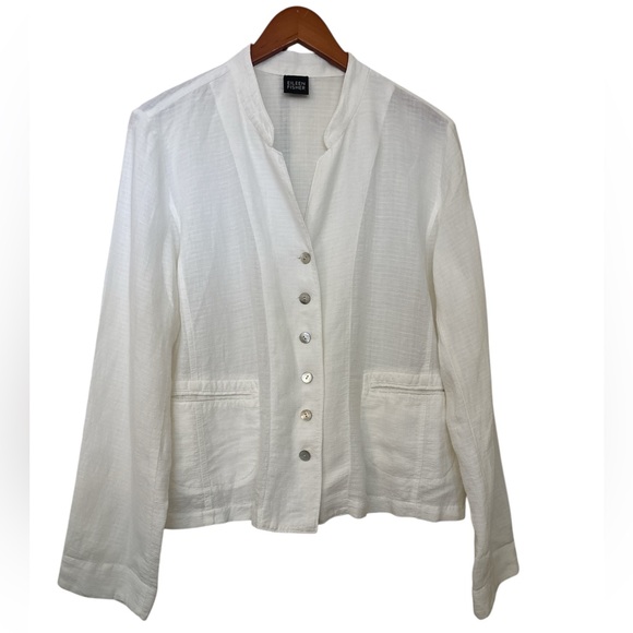 Eileen Fisher Jackets & Blazers - EILEEN FISHER Creamy linen blend boxy jacket w/ Mandarin collar Long sleeves PL